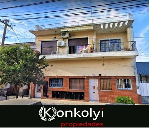 Departamento 2 Ambientes Al Frente Con Balcon Escucha Oferta