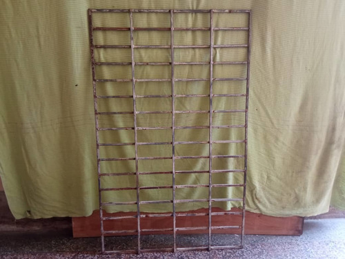 Reja Protectora Cabilla Cuadrada 1/2 1,38 X 0,86 M (Usado)