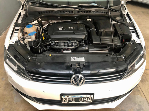 Imagen 6 de 9 de Volkswagen Vento 2.0 Sportline Tsi 200cv Bi-xenon Dsg 2014