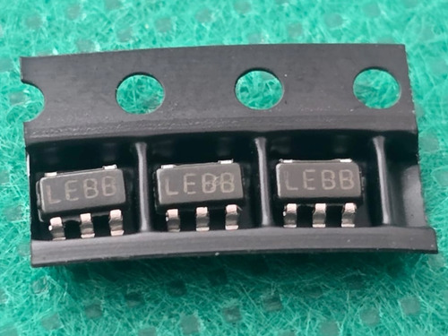 40x Circuito Integrado Lp3984imf-1,8 = Lebb Smd Sot23-5