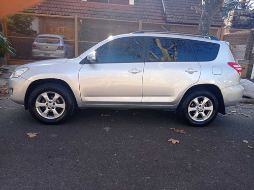 Imagen 8 de 15 de Toyota Rav 4 Caja Automática 4x4 Año 2013