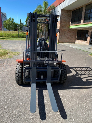 Autoelevador Lonking 2.5 T Torre 4.5 Mts Desplazador Duale