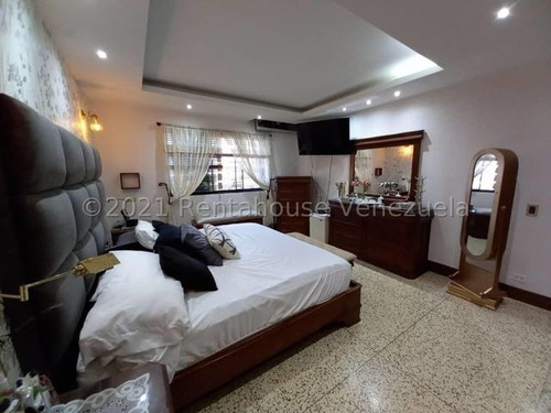 Imagen 8 de 12 de Casa En Venta Urb. El Marques # 22-14512
