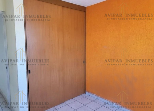 Casa En Venta En Santa Cruz Nieto, San Juan Del Rio, Queretaro Ads100