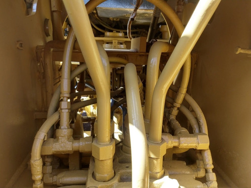 Imagem 5 de 13 de Pá Carregadeira Caterpillar 938 G2