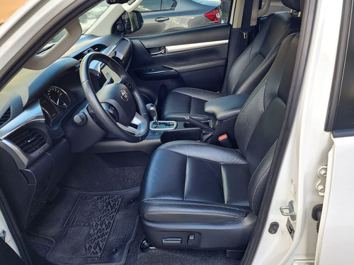 Toyota Hilux CD SRV 4x4 2.8 TDI Diesel Aut.