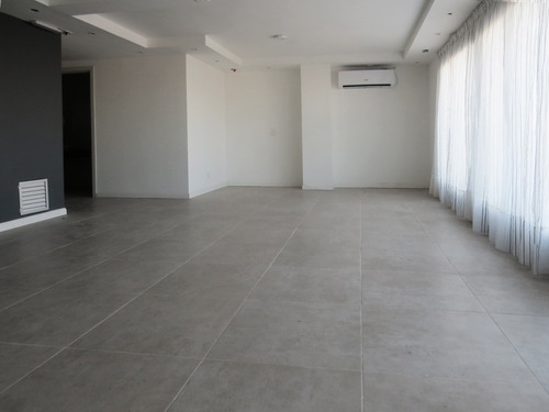 Imagen 4 de 10 de Salón Eventos - Parrillero - Sum - Terraza Piso 12 Con Vista