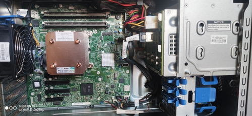 Hp Proliant Ml310e Gen8 V2, Intel Xeon E3-1240, 1tb Hdd (Usado)