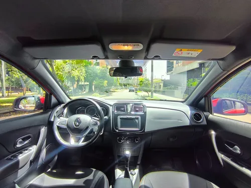 Renault Stepway 1.6 Intense Automática
