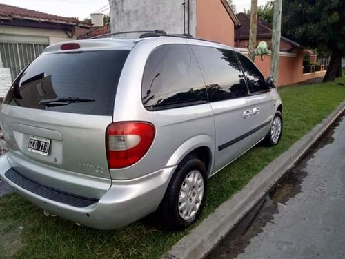 Imagen 4 de 15 de Chrysler Caravan 2.4 Se 2.4 2007