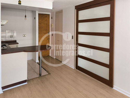 Departamento En Arriendo De 1 Dorm. En Santiago