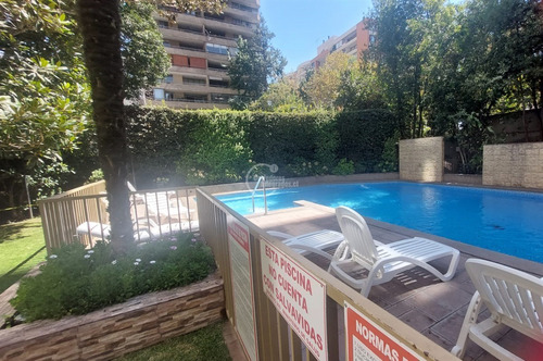 Departamento En Venta De 2 Dorm. En Las Condes