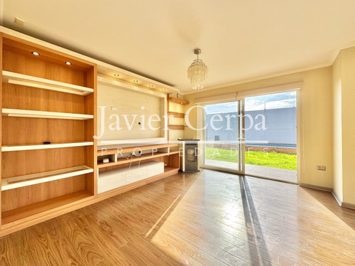 Amplia Y Moderna Casa En Condominio Altos Del Rosario