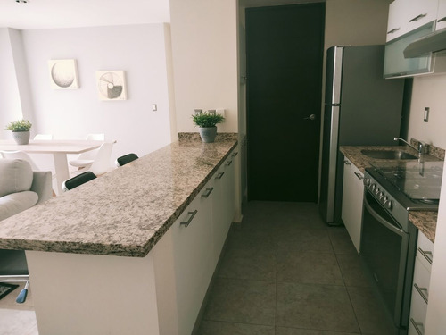 Se Renta Departamento Amueblado En Torres Premier En Juriquilla, Querétaro