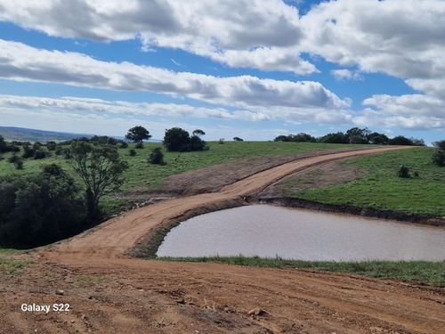 Excelente Chacra Rural Con Increíbles Vistas.