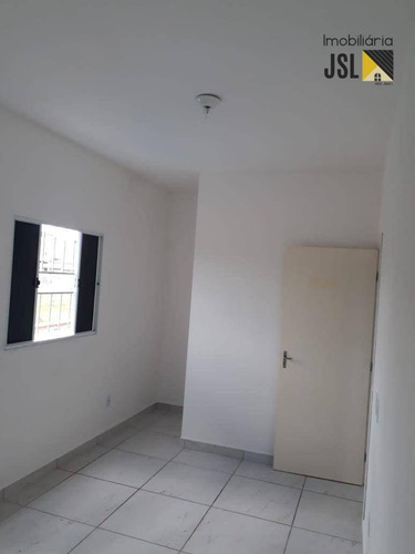Imagem 6 de 11 de - 2 Dormitórios; - Sala; - Cozinha; - Banheiro; -área De Serviço; 1 Vaga De Garagem Descoberta. - So0203