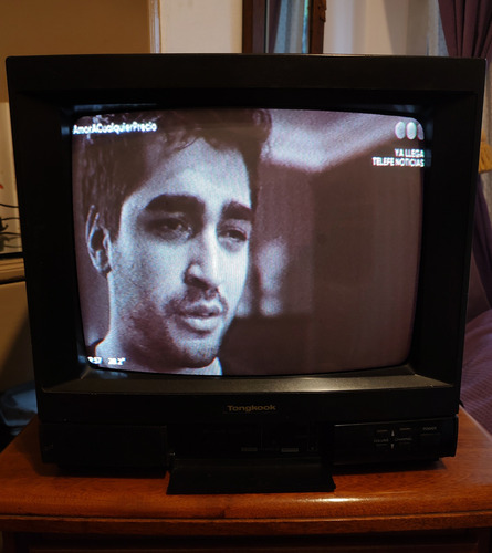 Televisor Tv Pequeño De Tubo 14 Tongkook Ct-1400 Leer! (Usado)