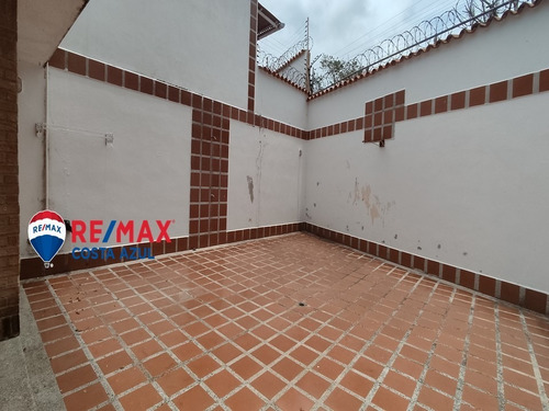 Imagen 21 de 24 de Se Vende Townhouse En Zonas Montañosa Falconianas Conjunto Bello Horizonte