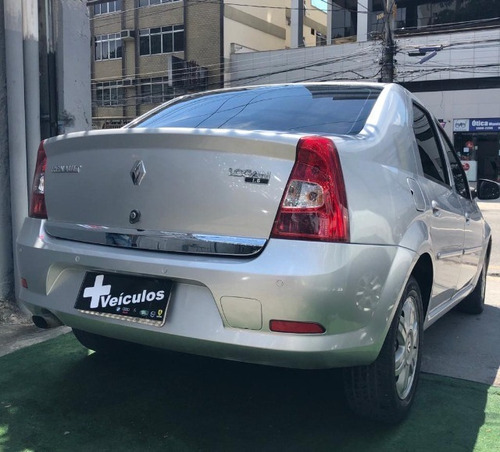 Renault Logan 1.6 Ano 2011 Flex Completo