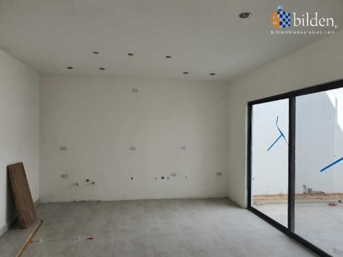 Casa Sola En Venta Residencial Caletto