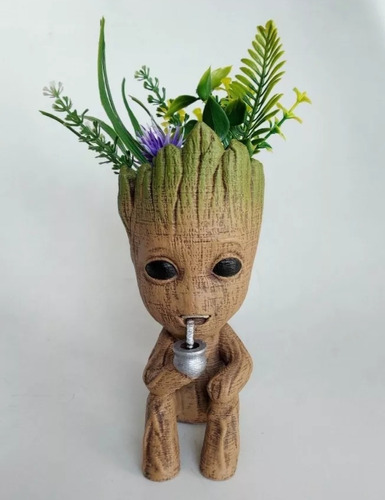 Maceta Baby Groot Enojado 