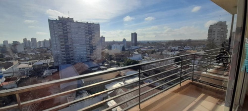 Imagen 4 de 7 de Monoambiente En 8°piso Con Balcón