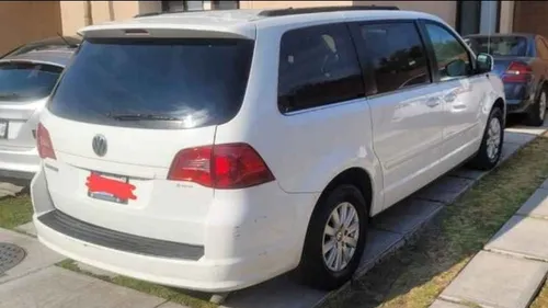 Volkswagen Routan 3.7 Prestige Tiptronic At