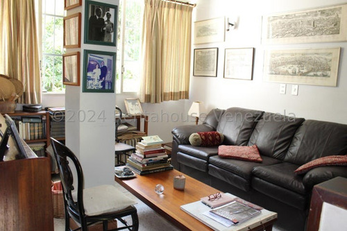 Casa En Venta Los Palos Grandes Ee24-19486