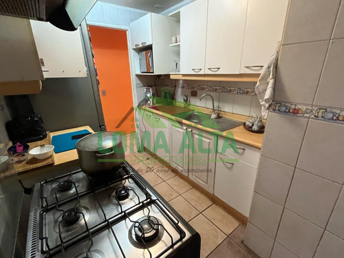 Amplia Casa De 3 Dormitorio Y 2 Baños Comuna De Puente Alto