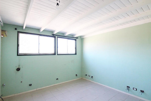 Casa - Mart.-fleming/panam-5 Ambientes