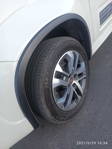 Imagem 15 de 15 de Fiat Uno 2016 1.4 Sporting Flex 5p