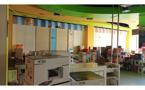 Arriendo Local Comercial 1.365,07 M2 En Piso 4, Av. Argenti