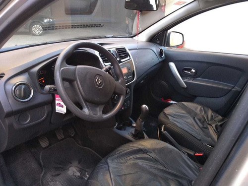 Imagen 3 de 9 de Renault Sandero Stepway Expression