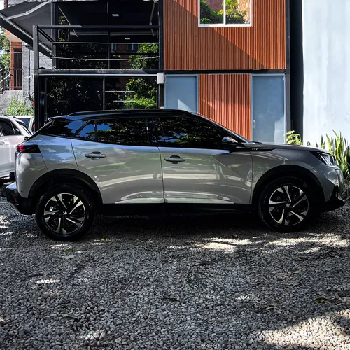 Peugeot 2008 Gt Line 2023