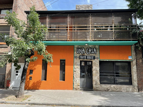 Venta Casa Uso Comercial - Hostel / Pensión - Buenos Aires 2300 Rosario