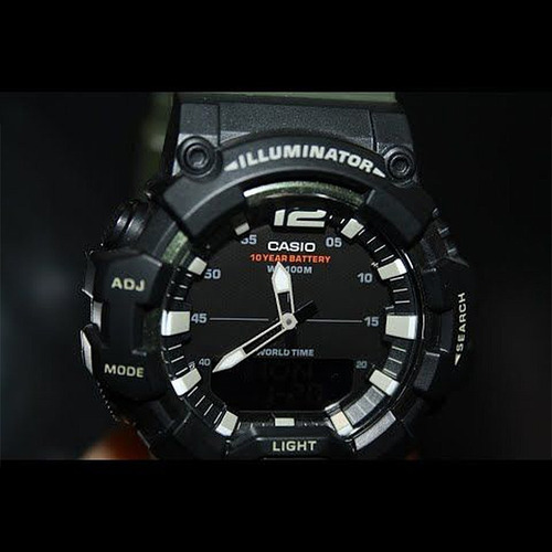 Imagem 4 de 9 de Relogio Casio Masculino Standard Hdc-700-3avdf Preto E Verde