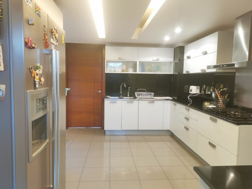 En Exclusivo Condominio Valle Escondido