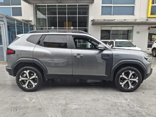 Renault 1.2 Duster 4x4 E-tech