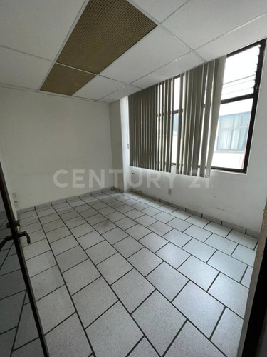 Oficina De 62.76m2 En Bajada Chapultepec, Cuernavaca $7,500.00 Mxn
