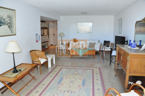 Apartamento En Brava, 2 Dormitorios -ref:5924