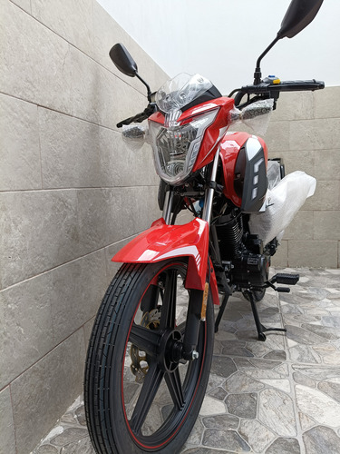 Rojo Con Blanco , Deportiva