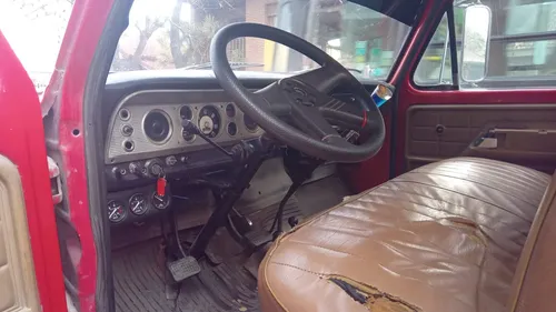 Camion Ford F600 Autobomba V8 Nafta, Permuta, Financio%, Liq