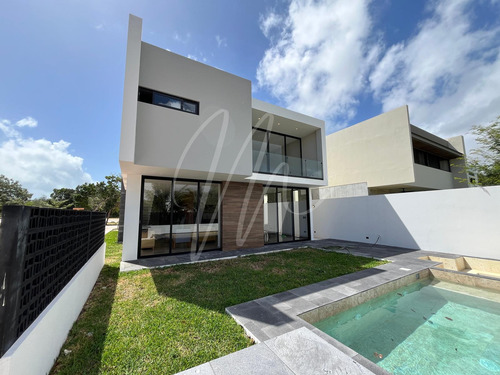 Casa En Venta En Cancun Lagos Del Sol