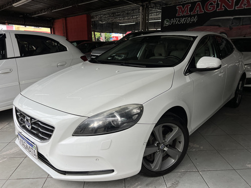 Volvo V40 2.0 T4 Dynamic Aut. 5p