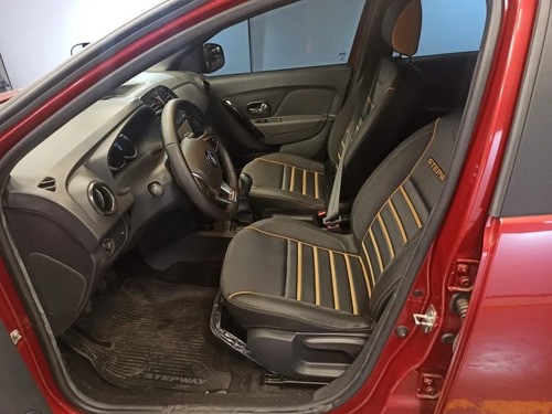 Imagen 9 de 15 de Autos Y Camionetas Renault Stepway Fiat Cronos Vw Gol A F