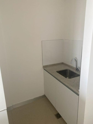 Venta Depto.3 Amb. Sobre El Lago Central En Acqua Golf, Nordelta