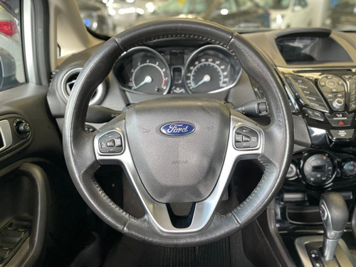 Ford Fiesta Sedan 1.6 16v Titanium Flex Powershift 4p