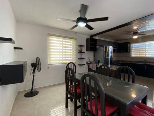 Casa Amueblada En Renta/venta En Las Americas Ii