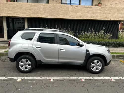 Renault Duster 1.3 Intense Cvt