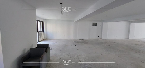 Imagen 12 de 17 de Alquiler Oficina 180m2 Impecable , Listo Para Mudarte!